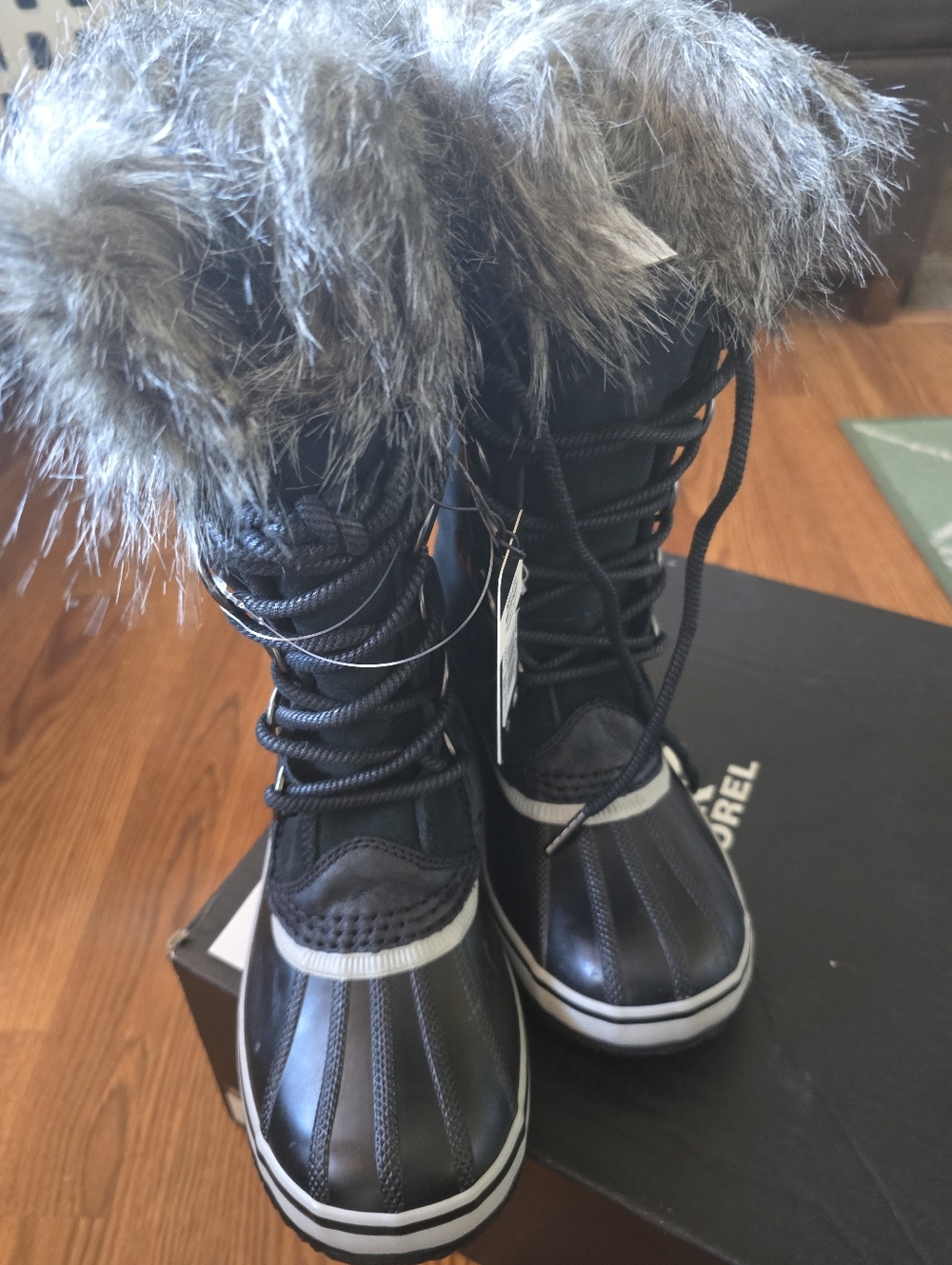 Womens Size 7 Sorel Joan of Arctic Snow Boots NEW